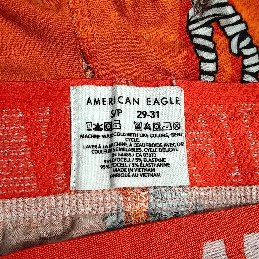 American Eagle Mummy Orange Black White Boxers Mens Small 29-31